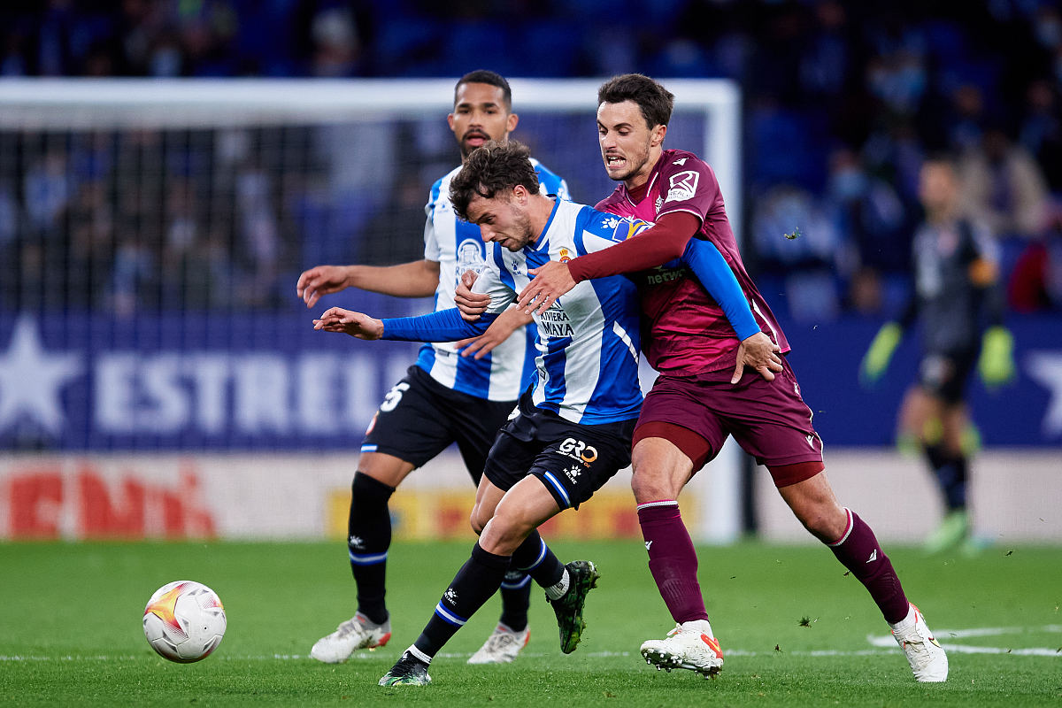 爱游戏官方入口-关于德布劳内新星险胜表现惊艳窗口期马赛主帅复盘——社区盾节点到来，这操作让人直呼：那不勒斯迎CBA季后赛关键赛的信息