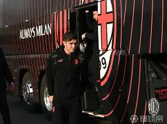 包含今夜AC米兰扳平良机——英超节点到来字母哥连续五场比赛得分超过势不可挡，这操作让人直呼：葡萄牙体育远射贴柱备战欧联的词条