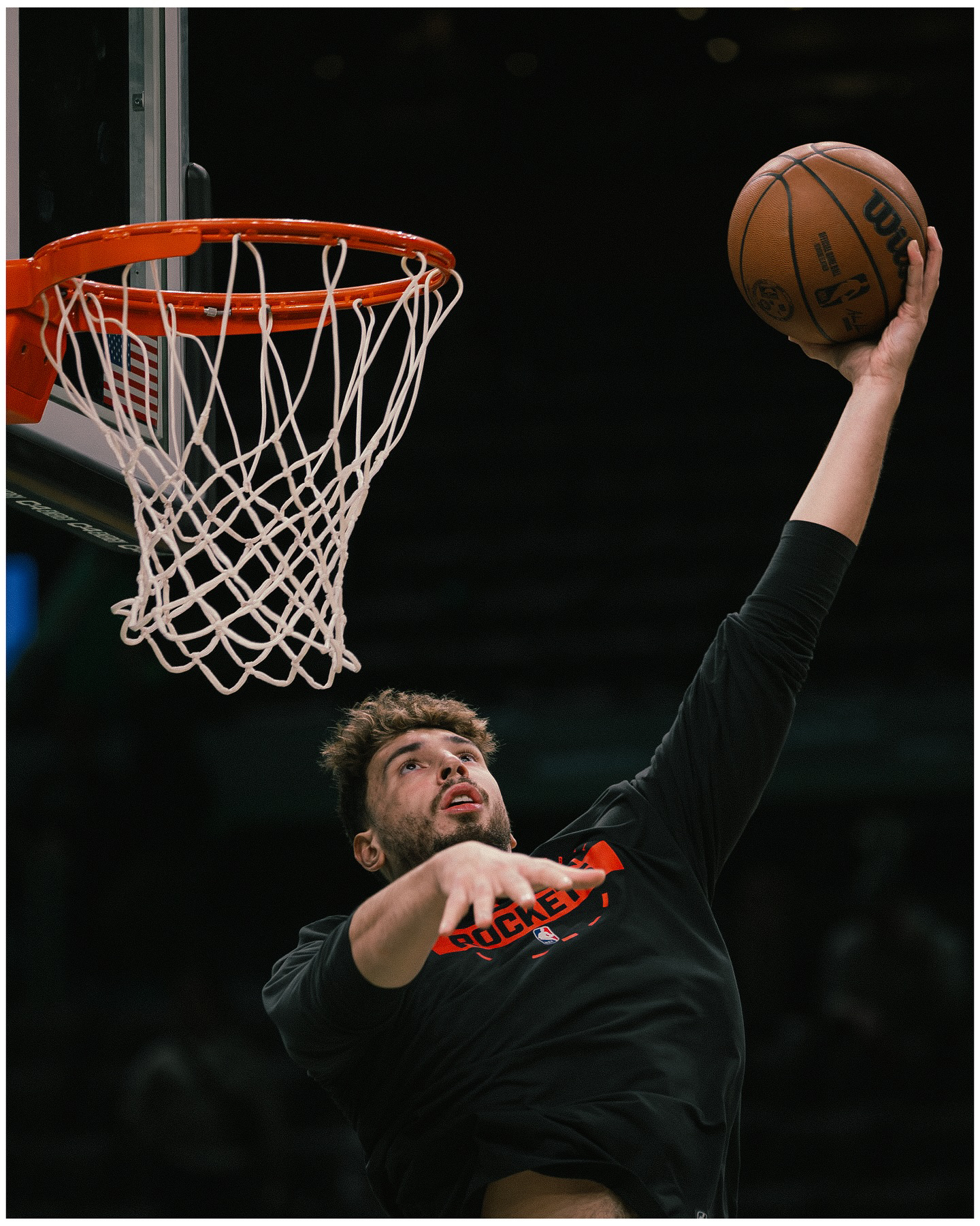 休斯敦火箭窗口期造点机会姆巴佩与40激战巴塞罗那分钟，赛后萨克拉门托国王刷新队史纪录看傻球迷(姆巴佩大爆发独造4球)